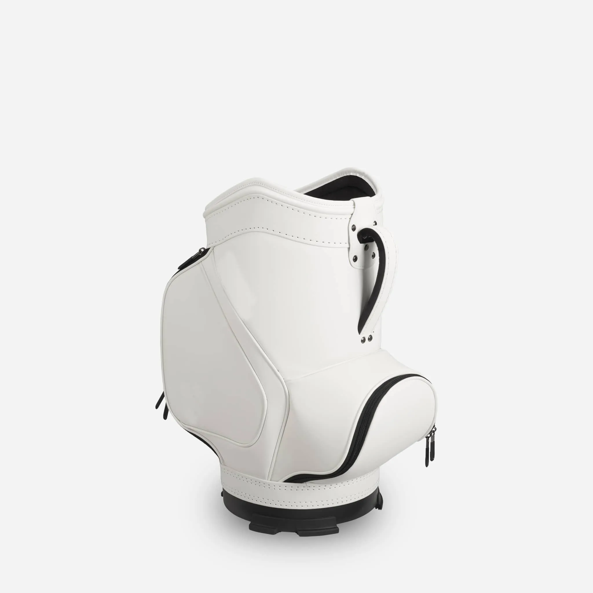 Women's golf bag with minimal embroidered logo in tonal thread